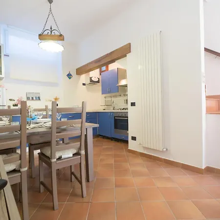 728 - Deliziosa Casa Cielo-terra Climatizzata Tra I Suggestivi Vicoli Di * Sirolo