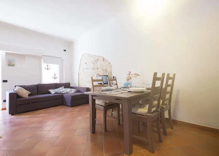 728 - Deliziosa Casa Cielo-terra Climatizzata Tra I Suggestivi Vicoli Di *